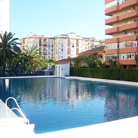Apartment Cosy With Seaviews, Pool Close To Beach. Fuengirola