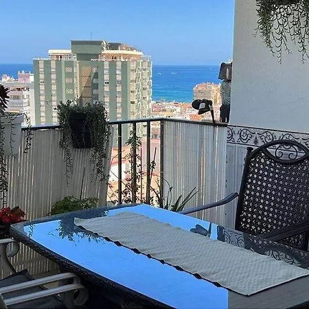 Cosy With Seaviews, Pool Close To Beach. Fuengirola