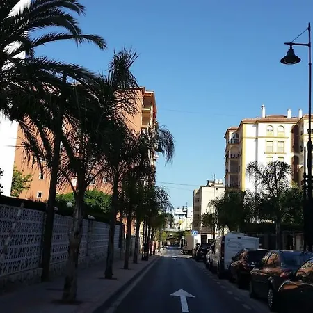 Cosy With Seaviews, Pool Close To Beach. Fuengirola