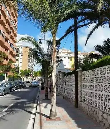 Cosy With Seaviews, Pool Close To Beach. * Fuengirola